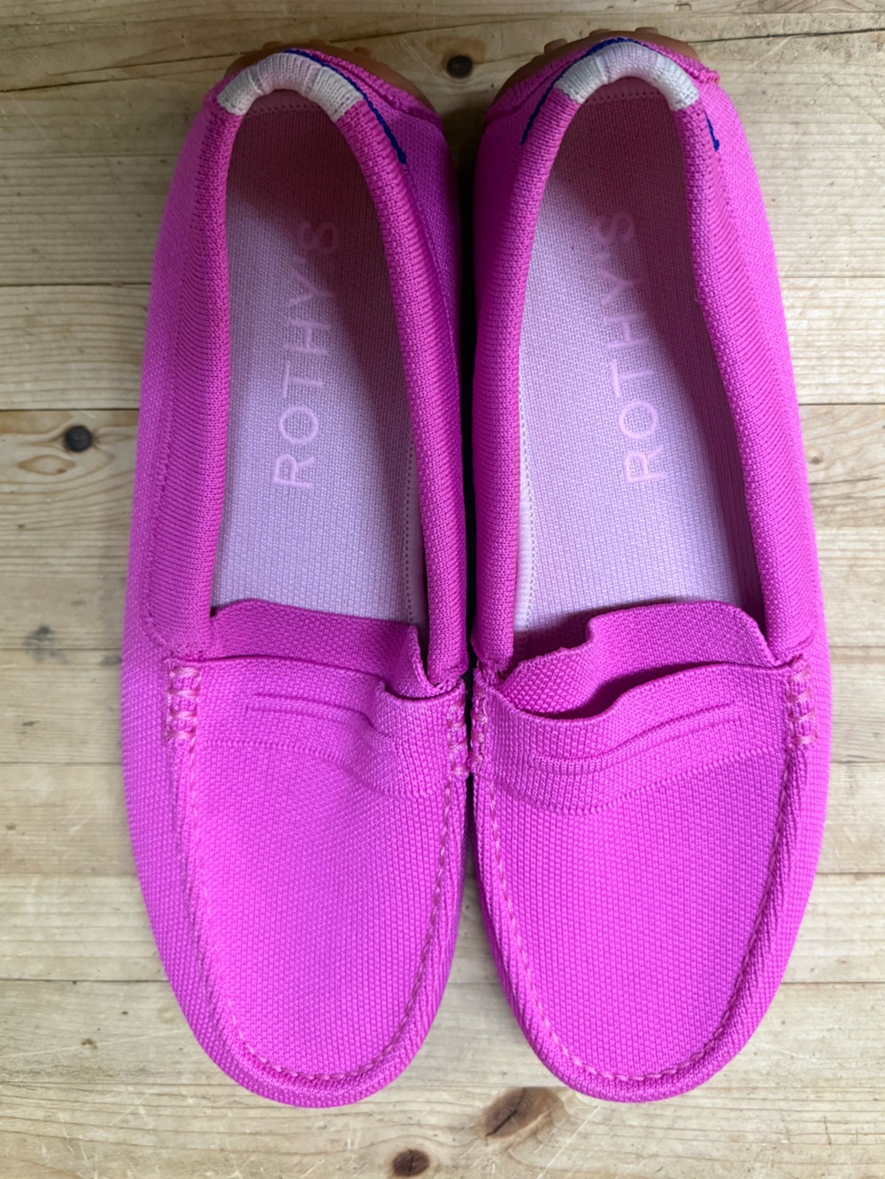 Rothy’s Women’s Driver Loafer Dragon Fruit Size W10.5